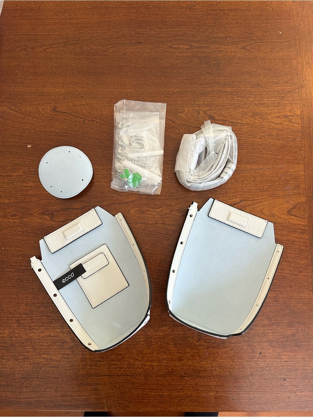 Ecco Foam White Cow Leather — Customisable Pot Bag